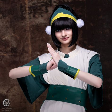 Golden Ticket Update: This Golden Ticket Cosplay has been selected to be included in the FotoNostrum Cosplay 50 Exhibition in Barcelona from May 23 - July 31, 2024! I love Avatar. This Toph Beifong came to Bangor Comic and Toy Con and was an absolute delight to shoot! #susanonyskophotography #cosplay50 #fotonostrum #bgtc #bangortoyandcomiccon #bangorcomicandtoycon #bangortoyandcomicconvention #bangortoyandcomiccon #tophbeifong #avatarcosplay #atlacosplay #avatarcosplayer #cosplay #earthbender Toph Beifong, Avatar Cosplay, Golden Ticket, Costume Diy, Bangor, July 31, May 23, Avatar, Barcelona