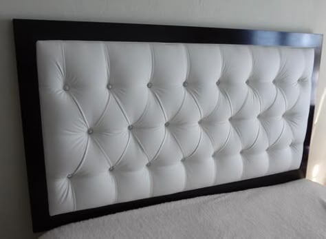 Back Board For Bed, Headrest Designs For Bed, Bed Back Design Headboards, White Bed Headboard, Head Boards Ideas, Bedroom Headboard Ideas, Tufted Headboard Bedroom, Bed Headboard Ideas, Headboard King Size