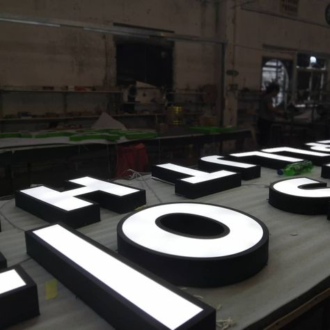 Longlu Display Industrial Co.,Ltd. /LandeaSigns #lightbox #channelletters#3Dletters #Ledletters Lightbox Letters, Channel Letter Signs, Channel Letters, 3d Letters, Outdoor Light, Letter Sign, Outdoor Lighting, Light Box, Company Logo