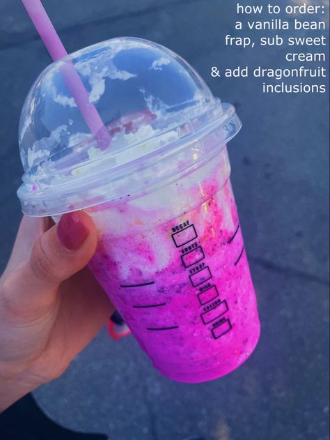 Frappe Drinks, Cotton Candy Frappuccino, Cotton Candy Drinks, Drink For Summer, Starbucks Drinks Diy, Secret Starbucks Recipes, Secret Starbucks Drinks, Candy Drinks, Starbucks Recipes