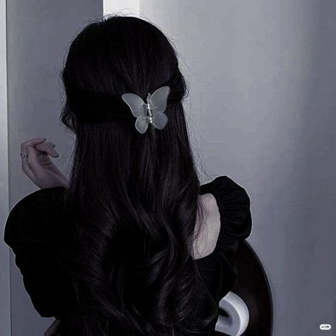 Black Hair Aesthetic, Sunflower Drawing, Dps For Girls, Dp Images, Beautiful Status, Dark Feminine Aesthetic, Insta Profile Pic, Desi Wedding, Long Hair Girl