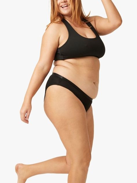 On My Period, Plus Size Posing, Curvy Swimwear, Body Reference Poses, Fitness Magazine, Human Poses Reference, Classic Style Women, Female Friends, Body Positivity