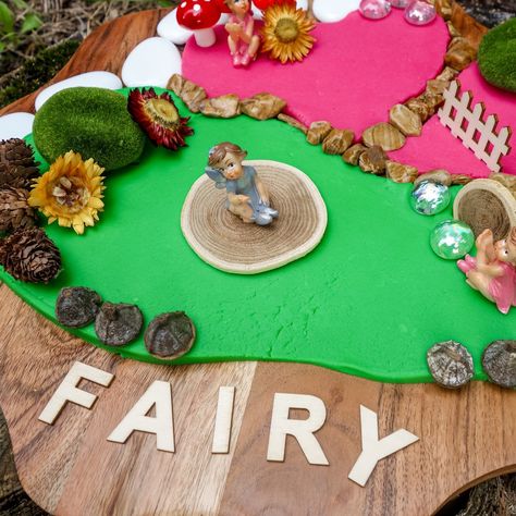 A MONTH OF PLAY Fantasy Play! 🧚🏻‍♀️✨ How magical is this fairy playdough set up!! Natural open ended resources are perfect for fantasy play. You can use all sorts of bits and bobs and add them to your set ups. And the best part is you can find lots of things outside! Create your own little fairy garden for your fairy obsessed little✨ #imaginaryplay #openendedresources #sensoryplay #sensoryactivity #playdough #playdoughactivities Fairy Playdough, Fantasy Play, Playdough Activities, Fairy Cake, Imaginary Play, Open Ended, Sensory Activities, Sensory Play, Bits And Bobs