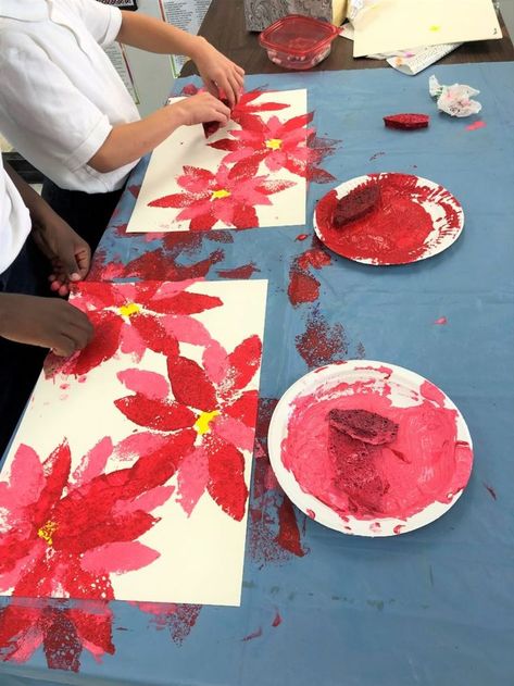 Holiday Art Projects, Winter Art Lesson, Christmas Art Projects, Poinsettia Flowers, Winter Art Projects, Paint Flowers, Advent For Kids, Christmas School, Elementary Art Projects