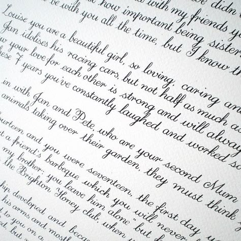 Copperplate calligraphy (Calligraphy_Styles set) by Wedding-Calligrapher via Flickr - http://www.flickr.com/photos/30755796@N04/sets/72157607439261081/ Caligrafia Copperplate, Amazing Handwriting, Penmanship Handwriting, English Handwriting, Cursive Writing Practice Sheets, Cute Handwriting, Cursive Handwriting Practice, Writing Practice Sheets, Handwriting Examples