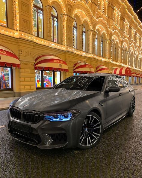 ick BMW 540i M Sport G30 🧨| Swipe and check the POV video 👌😍| @540ix | 📸 @_shadol_  ____________________________________ #bmw #540i Bmw 5 Series M Sport, Bmw G30 M Sport, Bmw 540i M Sport, Bmw 540, Luxury Cars Bmw, Bmw Accessories, Bmw 540i, Bmw Sport, Ferrari Laferrari