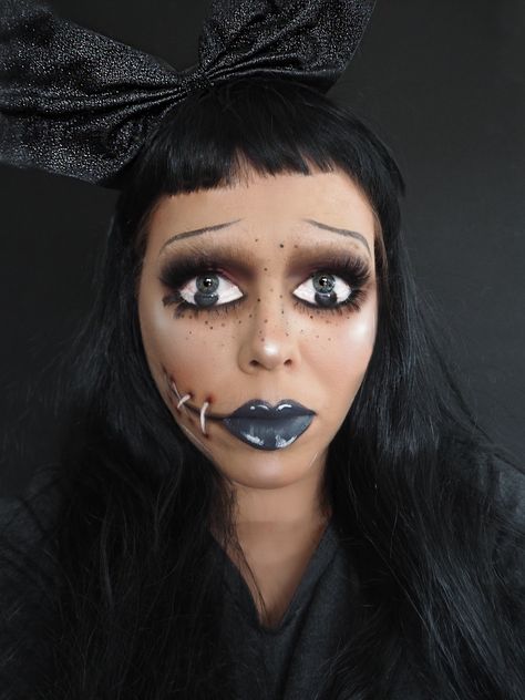 Halloween doll makeup, illusion makeup, makeup artist Living Doll Makeup, Dark Doll Makeup, Dead Doll Makeup, Creepy Doll Makeup Halloween, Possessed Doll Makeup, Scary Doll Makeup Halloween, Halloween Doll Face Makeup, Creepy Doll Costume Makeup, Creepy Princess Makeup