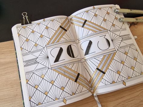 #bulletjournal #bujo #artdeco #20er #january #januar #title Art Deco Bujo, Art Deco Bullet Journal, 2025 Journaling, Bujo 2025, Monthly Bujo, Journal 2025, Journal Banner, January Art, Bujo Themes