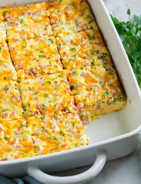 Omelet Breakfast Casserole, Oven Denver Omelet, Baked Denver Omelet Breakfast Casserole, Oven Omelette Recipe Breakfast Casserole, Western Omelette Casserole, Denver Egg Casserole, Omelette Casserole Oven Baked, Baked Denver Omelet, Denver Breakfast Casserole