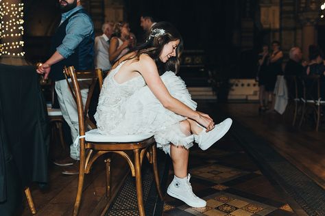 White Converse Bride, Bride In Converse, Bridal Reception Shoes, Wedding Dress With Trainers, Bride With Converse, Converse Wedding Dress, Bride Trainers, Wedding Dress With Converse, Wedding Dress Converse