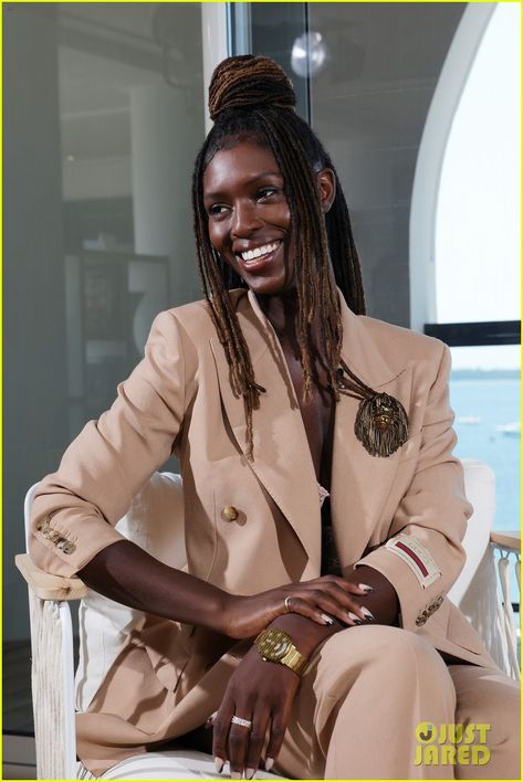 Jodie Smith, Jodi Turner Smith Style, Jodi Turner Smith, Jodie Turner Smith Street Style, Jodie Turner Smith Hair, Jodie Turner, Jodie Turner Smith Style, Jodie Turner Smith, Jodie Turner Smith Anne Boleyn