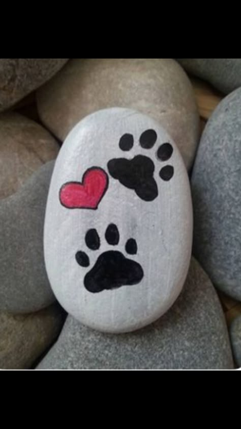 Paw Painting, Rock Projects, Diy Paint Projects, Rock Art Ideas, Garden Rocks, Rock Designs, Painted Rock Animals, Rocks To Paint, Painting On Rocks