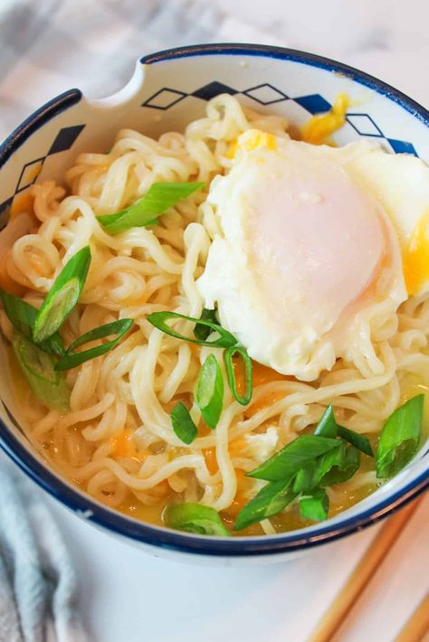 Ramen With Soft Boiled Egg, Ramen With An Egg, Eggs In Ramen, How To Cook Ramen Noodles With Egg, Easy Ramen With Egg, American Cheese Ramen, Noodles With Eggs Ramen, Ramen With Fried Egg, Ramen With Egg Recipes