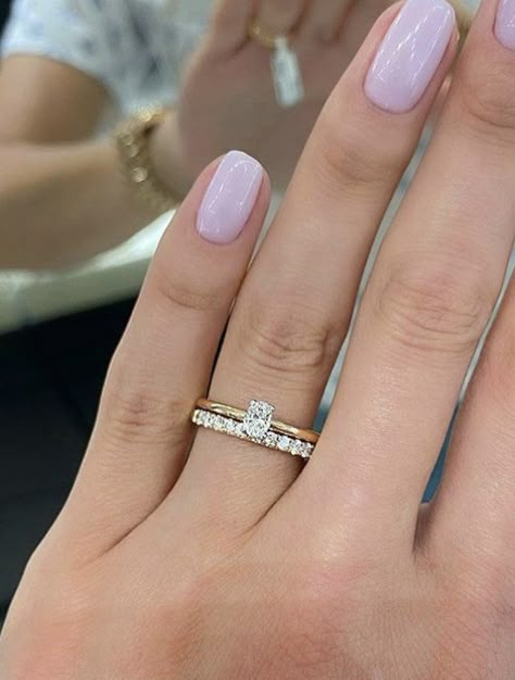 Ring Ideas Engagement, Nerdy Engagement Rings, Tiny Engagement Rings, Engagements Rings, Rose Gold Wedding Set, Engagement Ring Ideas, Most Beautiful Engagement Rings, Top Engagement Rings, Ring Inspiration