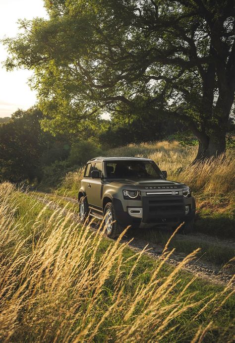 Land Rover Astetic, Land Rover Defender Wallpaper, Land Rover Defender 2023, Defender Wallpaper, Rover Aesthetic, Defender Suv, Defender Car, 1968 Ford Mustang Fastback, New Land Rover Defender