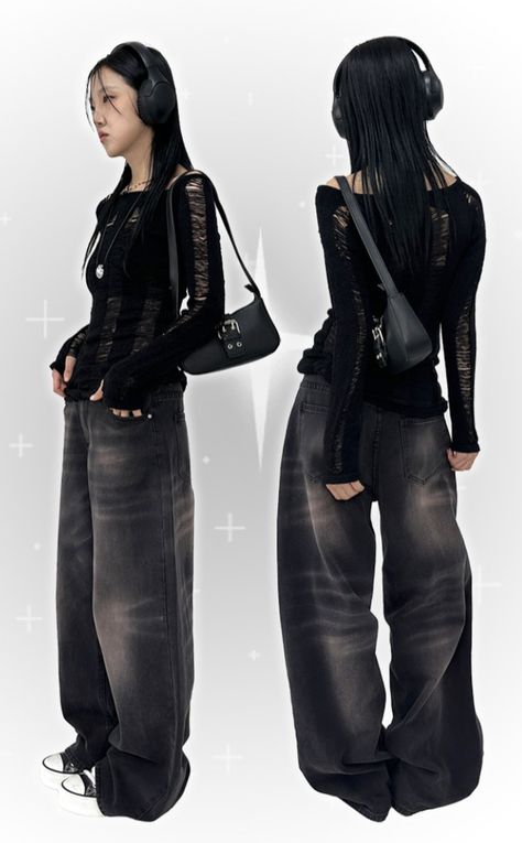 Outfit Ideas Opiumcore, 90s Whimsical Goth Fashion, Asian Grunge Outfits, Opiumcore Aesthetic Outfit, Futuristic Minimalism Fashion, Dark Wave Fashion, Opiumcore Outfits Winter, Generic Outfits, Opiumcore Outfits Girl