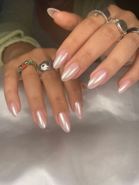 Europe Nails Aesthetic, Nail Inspo Almond Chrome, Bougie Nails, Europe Nails, Ombre Chrome Nails, Grad Nails, Old Money Nails, Length Nails, Money Nails