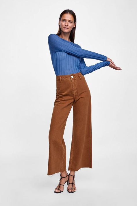 Zara Premium Marine Jeans Marine Jeans, Fall Denim Trends, Jeans Palazzo, Straight Jeans Outfit, Brown Flares, Jeans Outfit Fall, Outfit Zara, Leg Pants Outfit, Color Trends Fashion