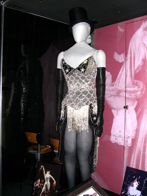 Moulin Rouge- Satine's Black Diamond's (Authentic) Satine Moulin Rouge Halloween Costume, Satine Moulin Rouge Outfits, Vaudville Fashion, Satine Costume, Moulin Rouge Satine, Nicole Kidman Moulin Rouge, Satine Moulin Rouge, Moulin Rouge Outfits, Moulin Rogue