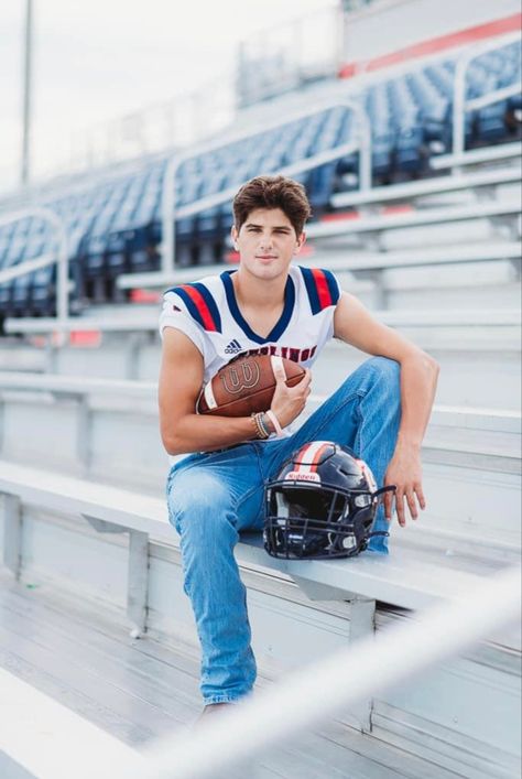 Football Jersey Senior Pictures, Quarterback Senior Pictures, Guy Senior Pictures Poses Baseball, Senior Football Pics With Moms, Senior Pictures With Football, Senior Football Photo Ideas, Football Stadium Senior Pictures, Football Senior Pics Photo Ideas, Senior Photos Football Field