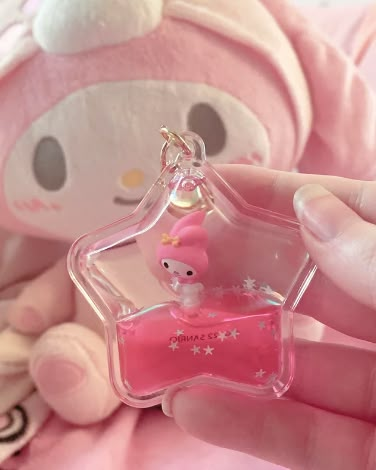 My Melody Accessories, My Melody Keychain, Sanrio Keychain, Sanrio Accessories, Hello Kitty Keychain, Cute School Stationary, Sanrio Stuff, Acrylic Keychains, Kawaii Accessories