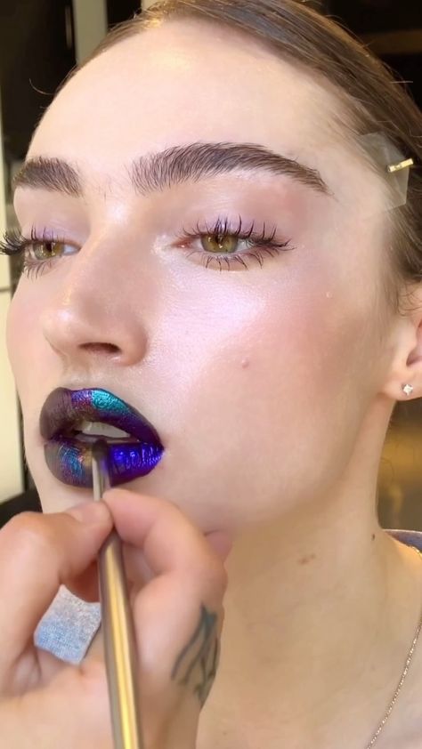 Danessa Myricks Palette, Oil Slick Makeup, Danessa Myricks Twin Flames, Water Makeup, Mystic Eye, Danessa Myricks, Queen Costume, Instagram Tutorial, Crazy Makeup