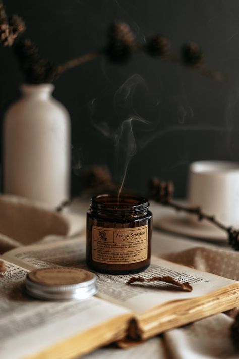 HD photo by Kate Laine Candle Photography Inspiration, Candle Photography Dark, Candle Photography Ideas, Candle Photoshoot, Candles Dark, Chocolate Candle, Soya Mumu, Autumn Candle, Green Pictures