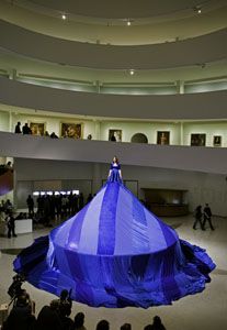 abramovicguggenheim14 Circus Tents, Lisson Gallery, Marina Abramovic, Art Performance, What Is Art, Guggenheim Museum, Sculptures For Sale, Performance Artist, Art Appreciation