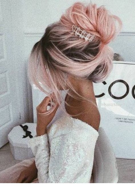 Pink Wigs, Wedding Hairstyles Medium Length, Wavy Hairstyles Medium, Wigs Long, Hair Lace Front Wigs, Ombre Pink, Best Wedding Hairstyles, Pink Wig, Wedding Hair Inspiration