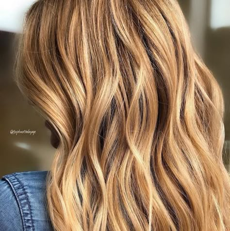 Honey Brown Lowlights On Blonde Hair, Toffee Blonde Hair Caramel, Golden Bayalage Blonde, Fall Golden Blonde Hair Color, Honey Blonde Wella Formula, Sunlit Honey Blonde Hair, Brunette To Golden Blonde, Butterscotch Blonde Hair Balayage, Summer Golden Blonde Hair