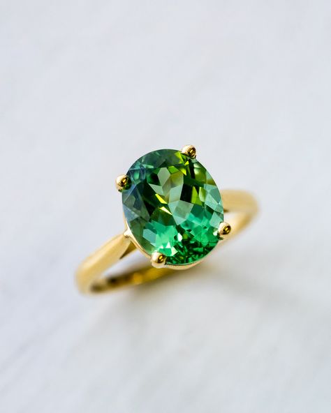 Green tourmaline ring