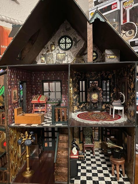 Gothic Dollhouse Furniture, Spooky Dolls House, Gothic Dollhouse Interior, Gothic Dollhouse Diy, Gothic Dolls House, Victorian Allison Jr Dollhouse, Gothic Doll House, Spooky Doll House, Haunted Dollhouse Interior