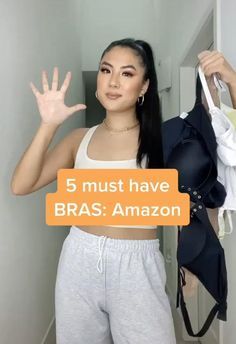 What Bra Should I Wear With This Outfit, Bra Top Styling, Bra For Different Dress, Different Bra Sizes, Must Have Bras For Women, What Bra To Wear Under Square Neck Top, Cute Tops For Women Aesthetic, Must Have Bra For Women, Padded Bra For Women