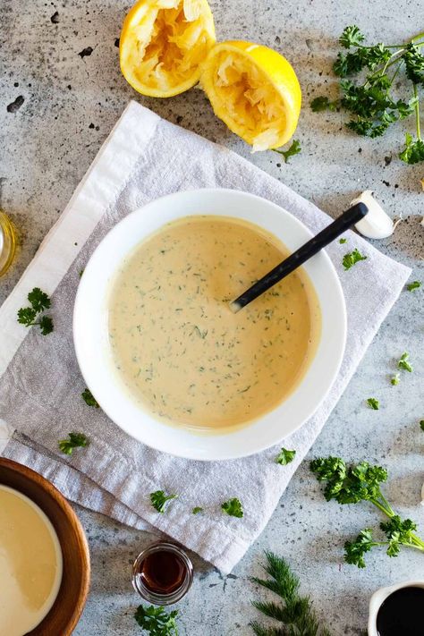 This Vegan Tahini Goddess Dressing gets its punchy flavour from fresh herbs, lemon juice, garlic, and a touch of sesame oil and soy sauce. Ready in 10 min. Healthy Homemade Salad Dressing Recipes, Goddess Dressing Recipe, Homemade Salad Dressing Healthy, Dressing Recipes Thanksgiving, Goddess Dressing, Salad Dressing Recipes Homemade, Vegan Sauces, Homemade Salads, Fun Salads