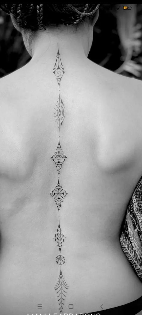 Samoan Spine Tattoos For Women, Maori Spine Tattoos For Women, Aztec Spine Tattoo, Maori Spine Tattoo, Polynesian Spine Tattoos For Women, Polynesian Spine Tattoo, Ta Moko Women, Polynesian Tattoos Women, Ta Moko