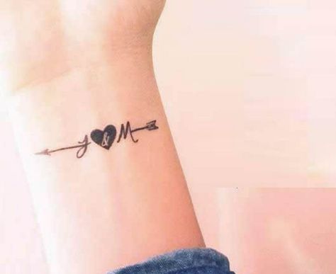 Kid Name Tattoo Ideas Mothers, Maa Tattoo Designs, Tattoos For Moms, Tattoos For Women Small Meaningful, Tattoo Placements, Mom Tattoo Designs, Om Tattoo, Mother Tattoos, Tattoo For Son