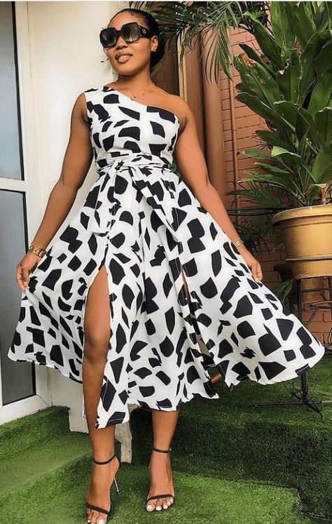 Lycra Dress Classy, Kitenge Designs, Lycra Dress, Black White Parties, Stylish Naija, Saturday Afternoon, Belted Midi Dress, Sash Belts, Sash Belt