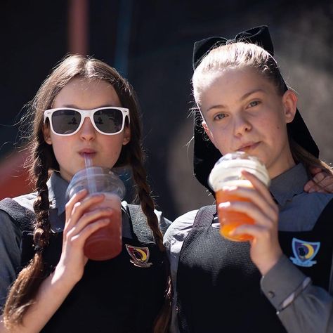 Mildred Hubble, Worst Witch, Bella Ramsey, With My Friends, The Worst, Look Cool, Miss You, Sunglasses, Photographer