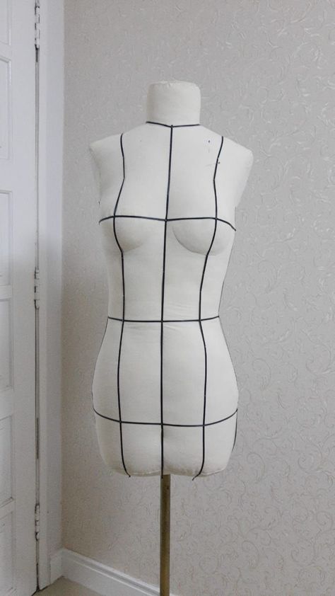 Dress Form Diy, Diy Dress Form, Sewing Mannequin, Adjustable Dress Form, Sewing Dress Form, Extra Dress, Adjustable Dress, Plus Size Patterns, Sewing Dress