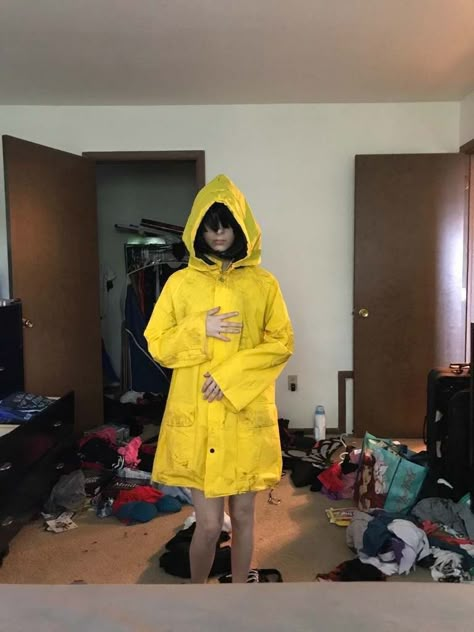 Little Nightmares Costume, Little Nightmares Cosplay, Six From Little Nightmares, Six Cosplay, Six Little Nightmares, Best Diy Halloween Costumes, Runaway Kids, Easy College Halloween Costumes, Popular Halloween Costumes