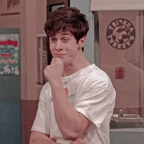 Justin Wizards Of Waverly Place, Wizards Of Waverly Place Justin, Justin Russo, Max Russo, David Henrie, Wizards Of Waverly Place, Single Man, Waverly Place, Truth And Justice