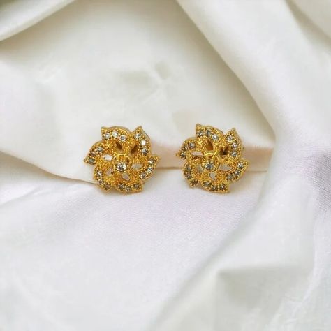 ✨ Sparkle in simplicity with our stunning #studearrings from #KollamSupreme! 💎 At just below 150/-, these timeless pieces add the perfect touch to any outfit. Shop now and shine with effortless elegance! 💫 Shop online: https://ow.ly/TTYp50SSTT4 . . . #kollamsupremeonline #goldplatedjewellery #imitationjewellery #fashionjewellery #fashion #jewelry #ootd #deals #goldcovering #earrings #studs #earstuds #floralstuds #goldplatedearrings #stoneearrings #budgetjewelry #rakshabandhan #rakhi #giftfors... Casual Earrings, Outfit Shop, Floral Studs, Earrings Studs, Effortless Elegance, Simple Earrings, Gold Plated Earrings, Ear Studs, Sister Gifts