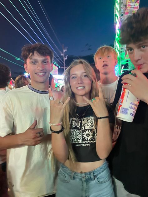 pretty 
carnival
party 
guy friends Guy Friend Pictures, Guy Bestie Pics, Two Guys And One Girl Friends, 3 Guys 1 Girl Squad, Guy Bff Aesthetic, Guy Bestie Aesthetic, Pictures With Guy Friends, 2 Guys 1 Girl Best Friends, Guy Friend Aesthetic