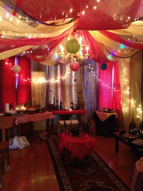 Cowboys and Indians (Bollywood not Native American) Birthday Party Ideas | Photo 1 of 16 Native American Birthday, Bollywood Party Decorations, Arabian Nights Prom, Indian Birthday Parties, Bollywood Theme Party, India Party, Arabian Nights Party, Reuse Fabric, Moroccan Party