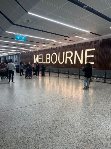 melbourne airport #InstagramTravel #TravelInspirations #TravelPhotography #TravelLife #TravelDreams Australia Airport Snapchat, Australia Airport Aesthetic, Australia Aesthetic Melbourne, Flying To Australia, Melbourne Airport Aesthetic, Australia Melbourne Aesthetic, Melbourne Australia Aesthetic, Australia Airport, Flight To Australia