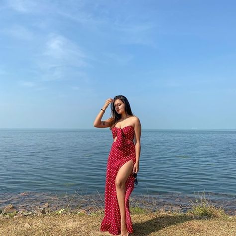 Shanudrie Priyasad, Things To Do Camping, Artists For Kids, Under Maintenance, South Asia, Girls Trip, Sri Lanka, The Journey, Red Formal Dress