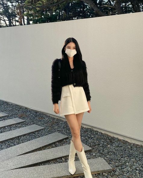 Spring Outfits In Korea, Semi Winter Outfits, Korea Spring Outfit, Japan Outfit Spring, Korea Spring Fashion, Japan Spring Fashion, Spring Outfits Korea, Taiwan Ootd, Spring Outfits Japan