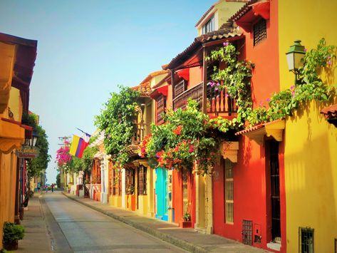 We recently spent three days wandering the enchanting maze that is Cartagena’s old city. Description from wewillgoadventuring.wordpress.com. I searched for this on bing.com/images Trip To Colombia, South American Countries, Sailing Trips, Luxury Amenities, Long Trips, Gatlinburg, World Heritage Sites, Tour Guide, Beautiful Destinations