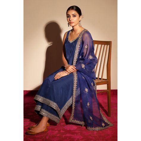 Cobale Outfit Bohemian Blue Salwar Kameez For Diwali, Blue Bollywood Style Embellished Kurta, Bohemian Blue Party Kurta, Traditional Embellished Blue Salwar Kameez, Bollywood Style Semi-stitched Royal Blue Salwar Kameez, Suit Designs Indian Style, Boutique Style Dresses, Best Designer Suits, Diwali Dresses