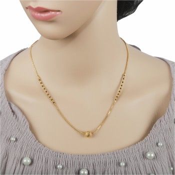 Jewellery (ज्वैलरी) - Buy Jewellery Online at Best Designs & Prices In India | Flipkart.com Mangalsutra Pendent Designs Gold, Daily Wear Gold Mangalsutra Designs, Modern Necklace Design, Mangalsutra Chain, Mangalsutra Design, Neck Pieces Jewelry, Minimalist Necklace Gold, Black Beads Mangalsutra Design, Bridal Jewelry Vintage